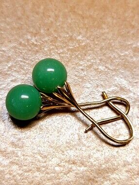 14k Green Jade  Drop Earrings